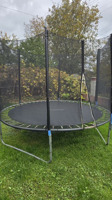 Батут б/у діаметр 3 м