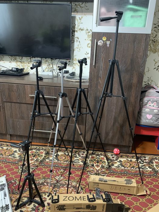 Трипод, тринога, штатив для зйомки на камеру, телефон, фотоапарат