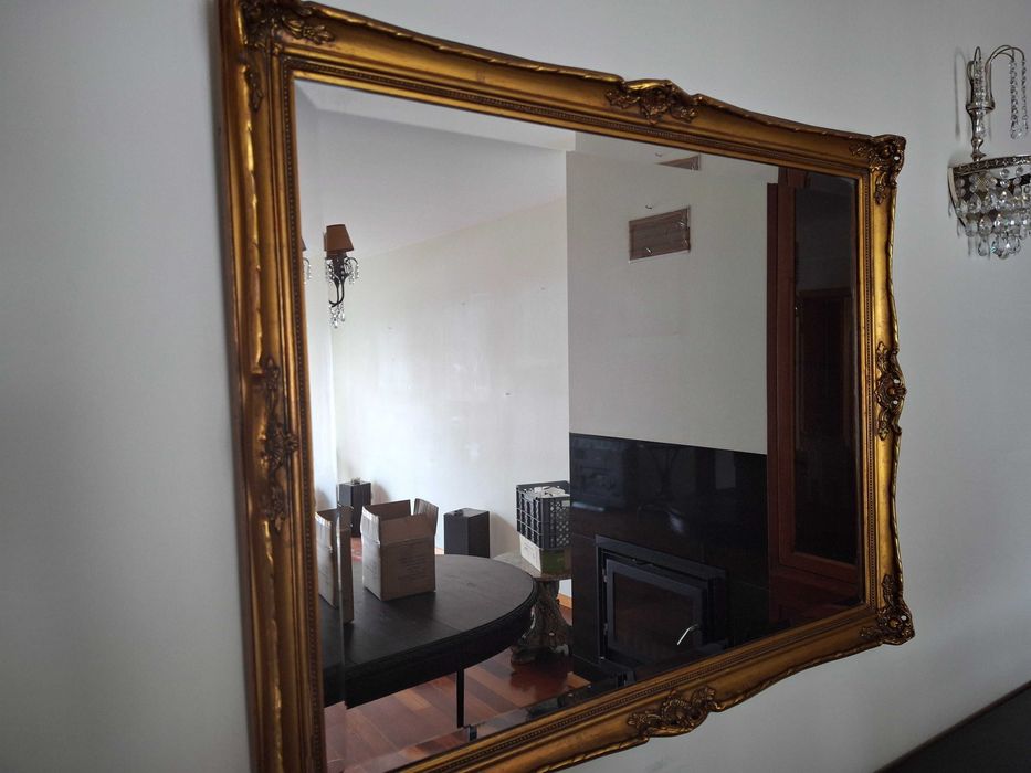 Espelho de sala antigo