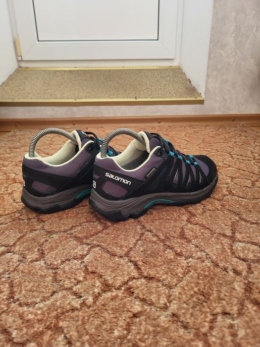 Оригинальные женские кроссовки Salomon Gore-tex