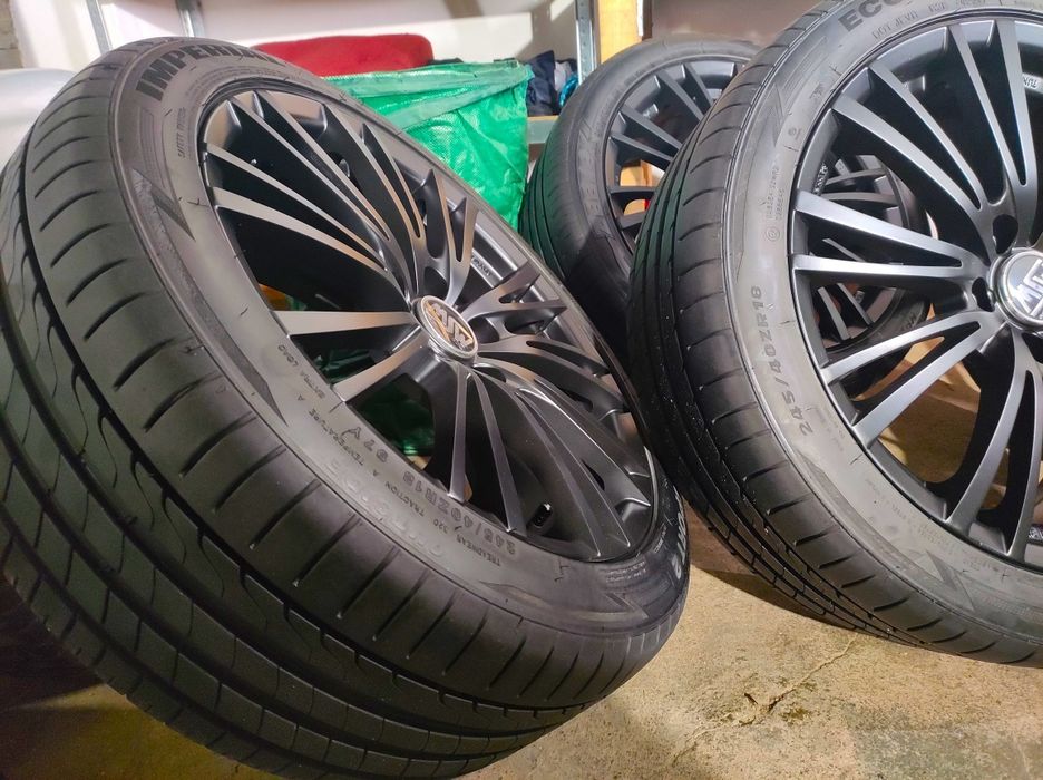 Alufelgi _opony 18" 5x112 VW Passat B7_B8 Audi A4/A5/A6_ Skoda  Lato