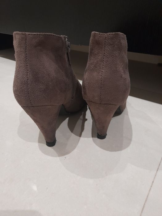 Botas Camurça Castanha Clara [35]