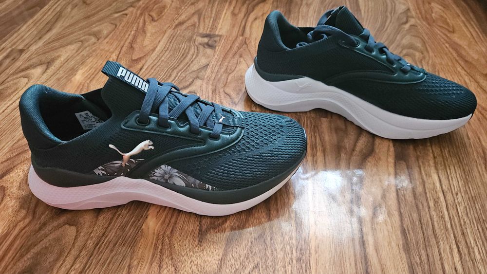 Нові літні кросівки Puma 40 р