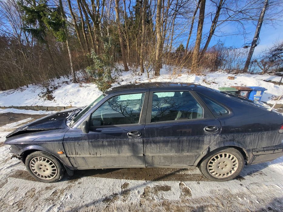 Saab 93 2.0 uszkodzony