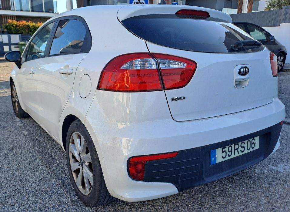 Kia Rio 1.2 gasolina