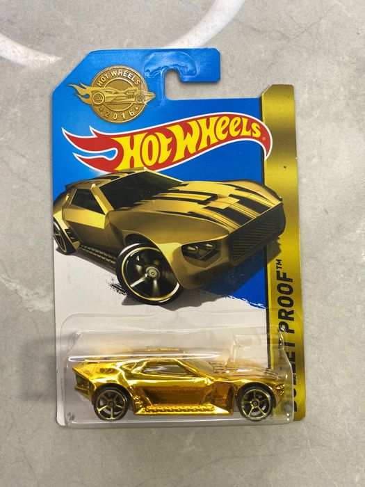 Hot Wheels Spielzeugautos – Verschiedene Modelle, Bunt Gemischt (Packungsgröße Ca. 6,1 X 13,3 X 19,8 Cm)