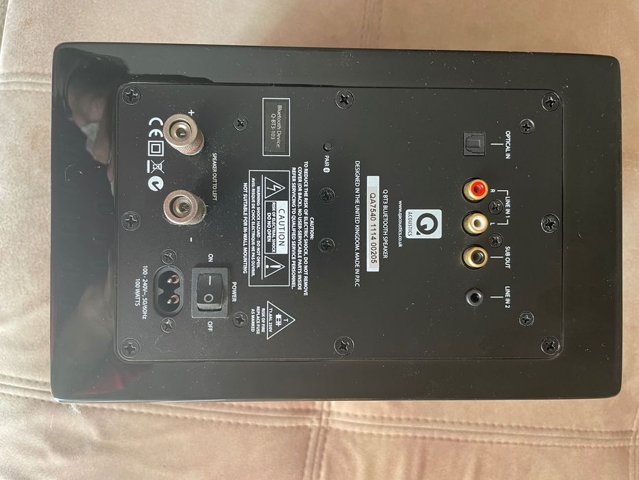 Colunas Q Acoustics BT3