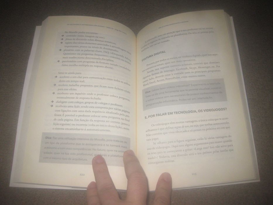 Livro "Do Secundário á Universidade com Sucesso, Bora Lá?"