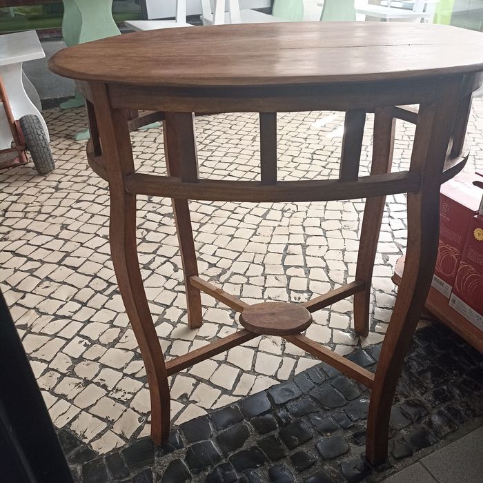 Mesa de apoio em madeira vintage