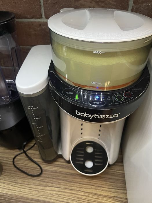 Baby Brezza formula pro