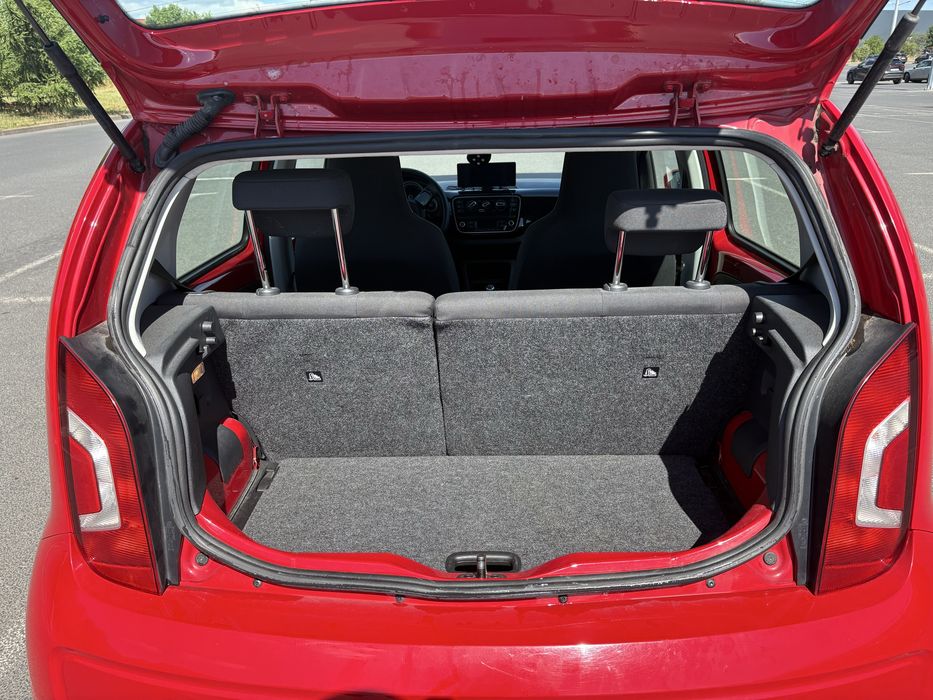 Volkswagen UP! 2016