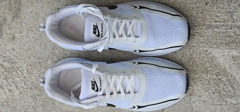 Кросівки Nike Air Zoom, ідеальний стан