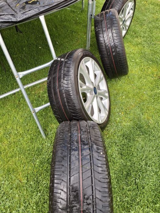 Opony + felgi aluminiowe + czujniki Ford 205/45 R17