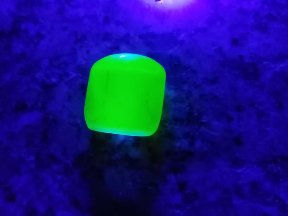 Halita  com 58.10 ct. Gema Raríssima.