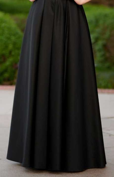 Випускна сукня чорна розмір S