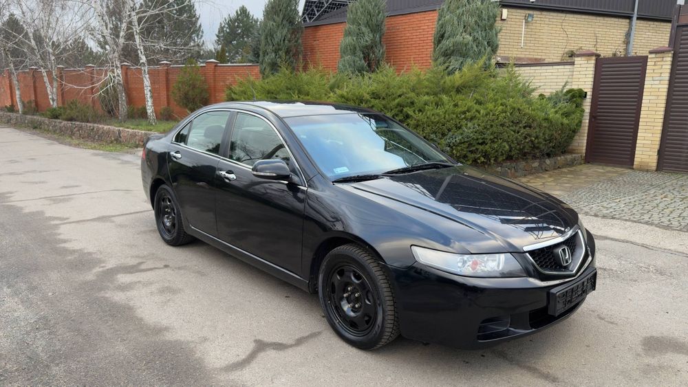 Продам хонду акорд 7 2004 року