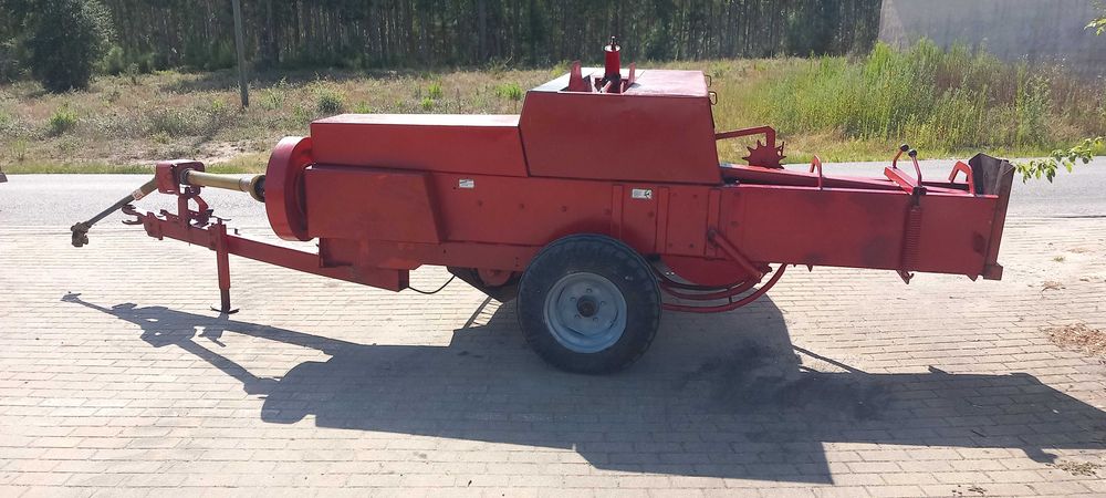 Enfardadeira Dewtz Fahr HD460