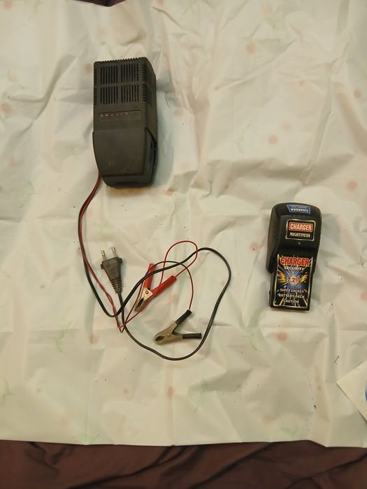 Зарядное устройство для батареек