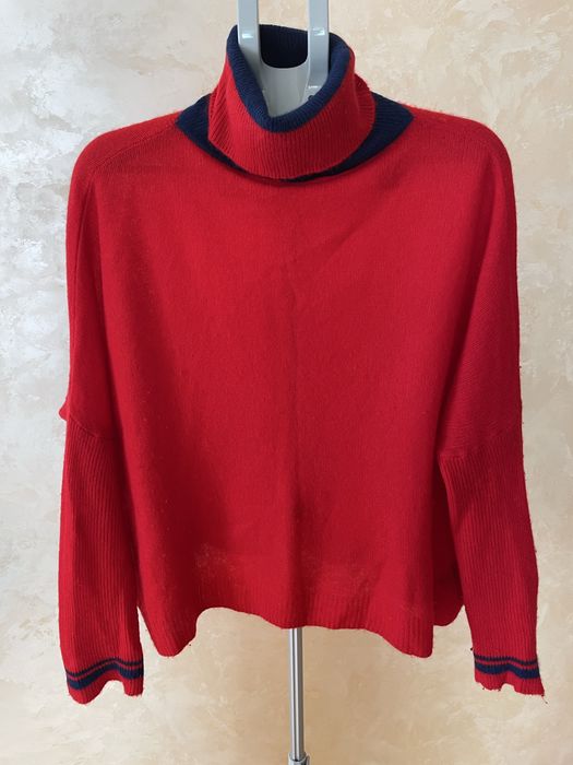 Свитер кашемир  Escada