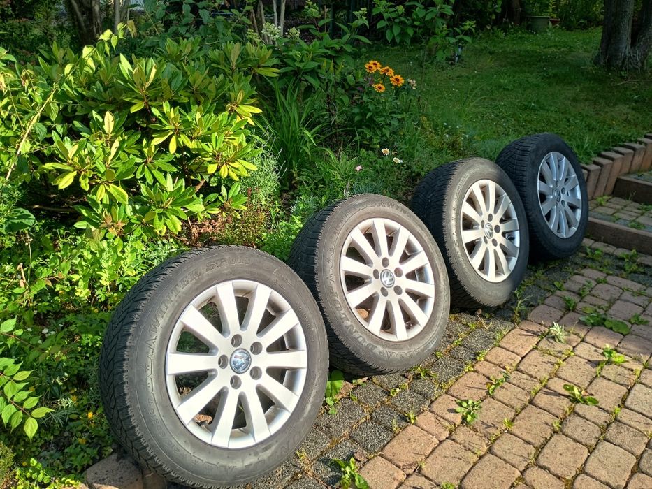 Felgi aluminiowe 16 " VW Passat z oponami