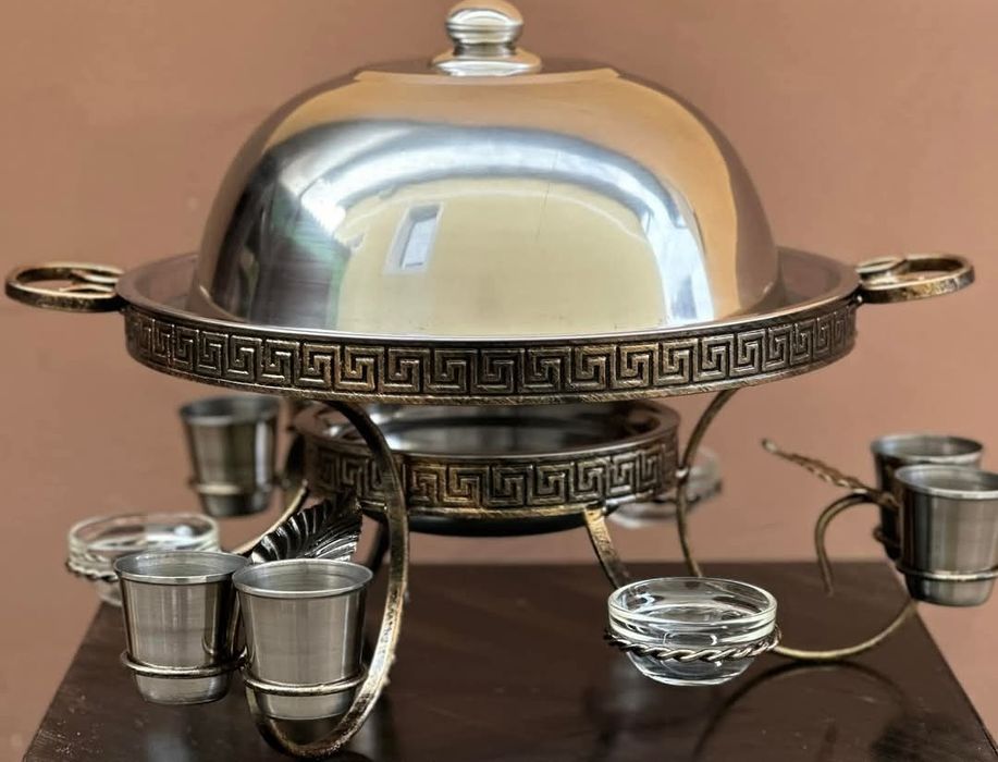 Садж грецький з чарками та соусниками