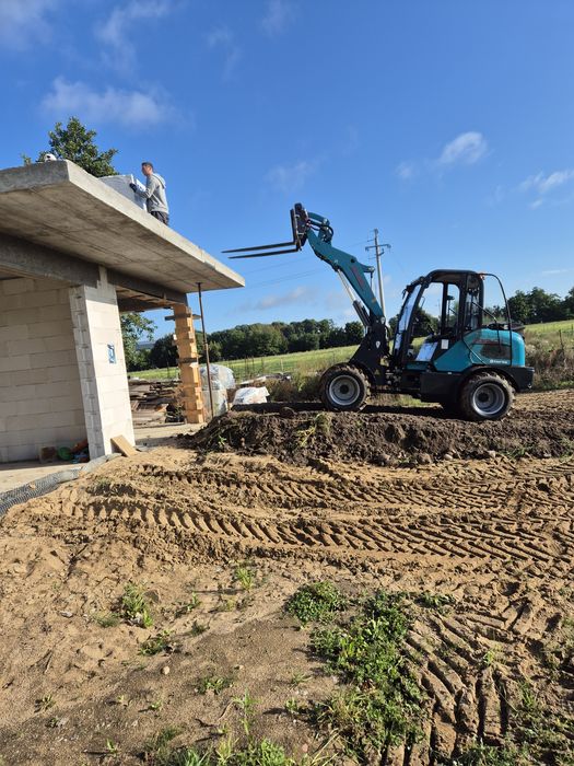 Usługi ładowarką
