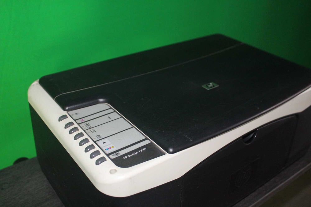 HP DeskJet F2187 All-in-One – Impressora, Scanner e Cópia