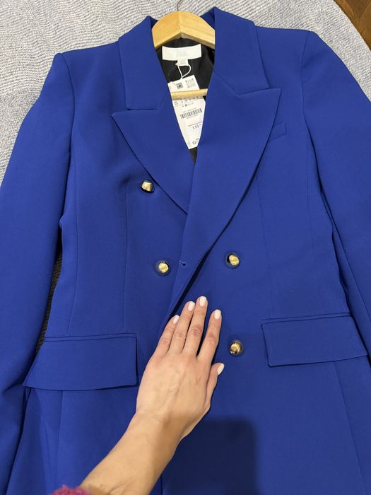 Класичний костюм від Zara