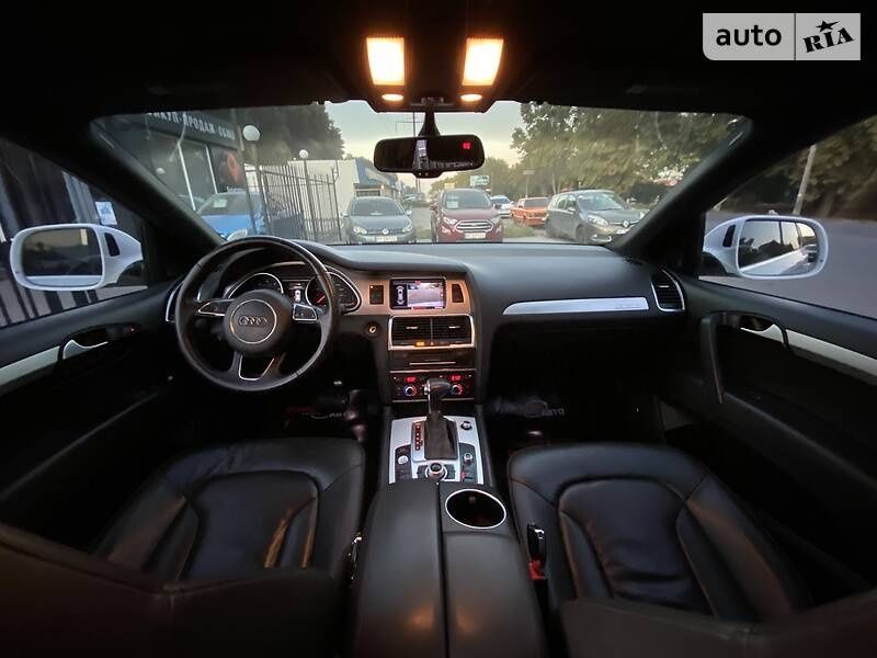 Продам Ауди Q7 2014г