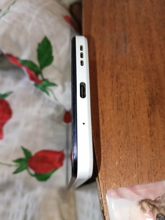 Продаю добрячий тф. 100% все працює мото g23 8/128