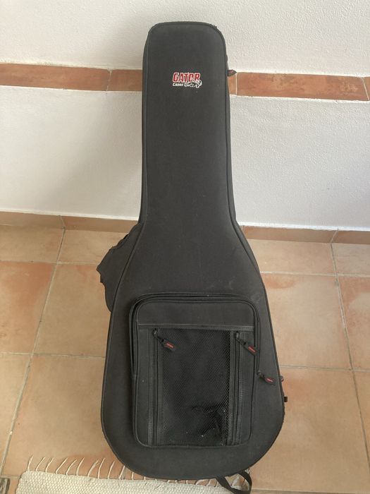 Guitarra acústica Yamaha C40