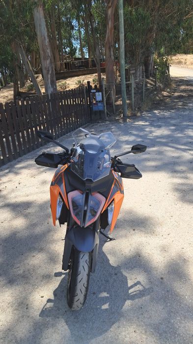 KTM 1290 Super Duke GT