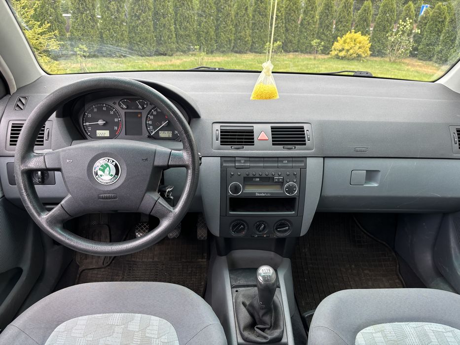 Skoda fabia 1.4 16v w calosci na czesci