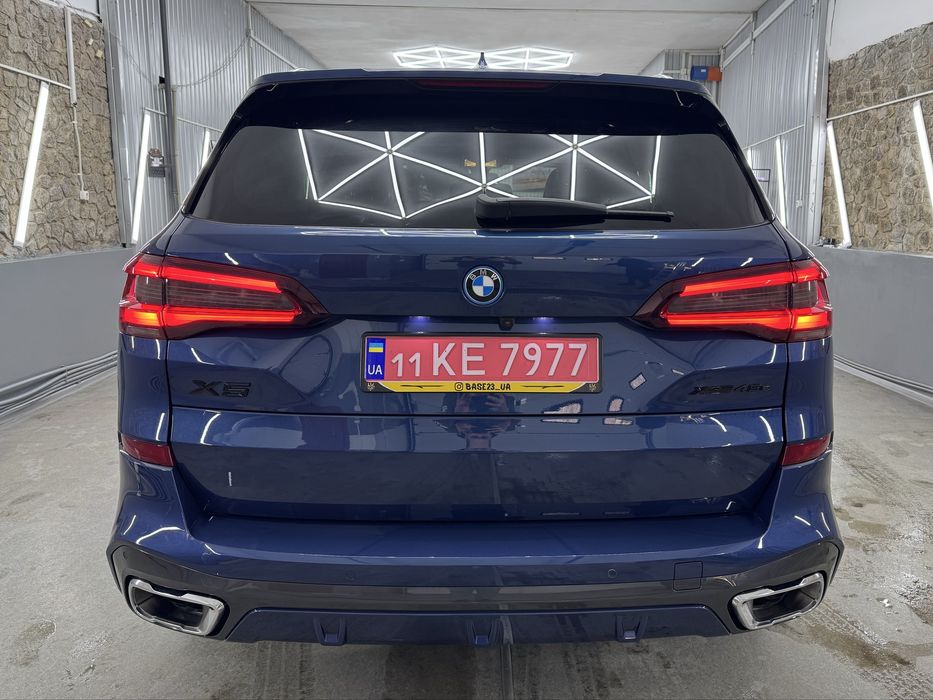 BMW X5 G05 45e 2022 рік бензин/гібрид