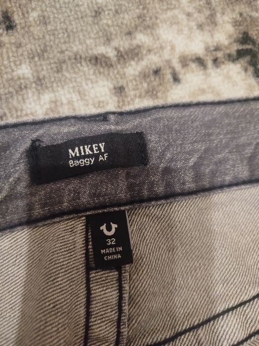 Джинси true religion grevel root grey wash