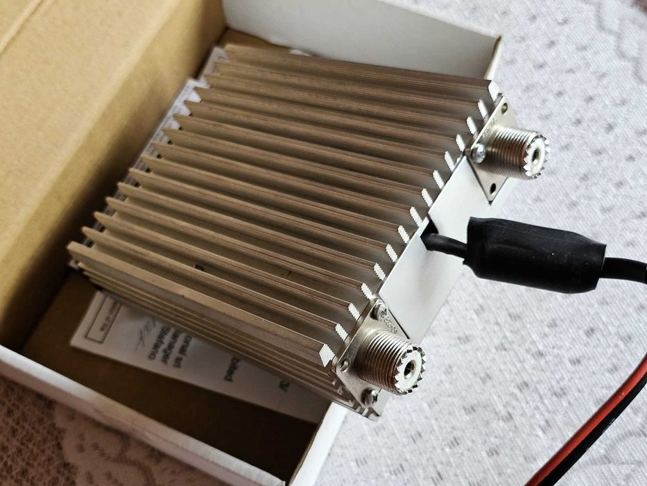 CB Wzmacniacz Midland HF 747 Booster