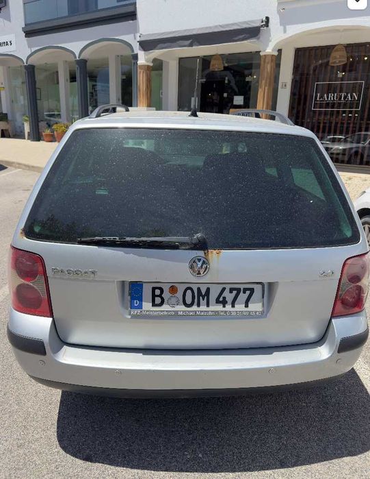 Volkswagen Passat Variant 2.0 Gasolina | 2002 | 211.715 km, runs well
