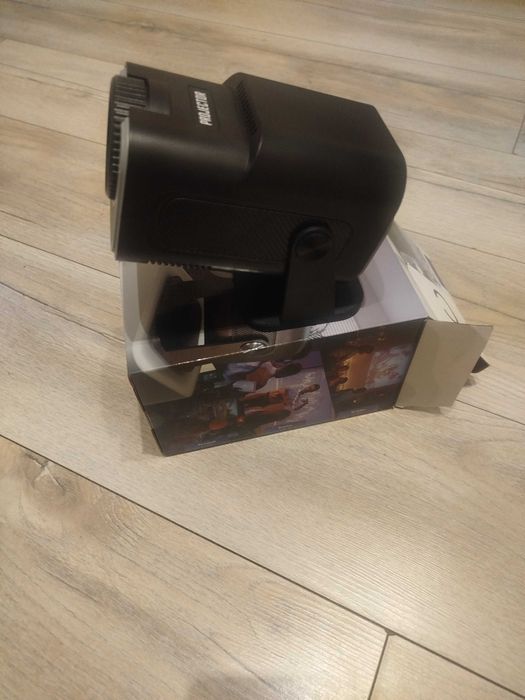 Projektor Forever FP-120U czarny