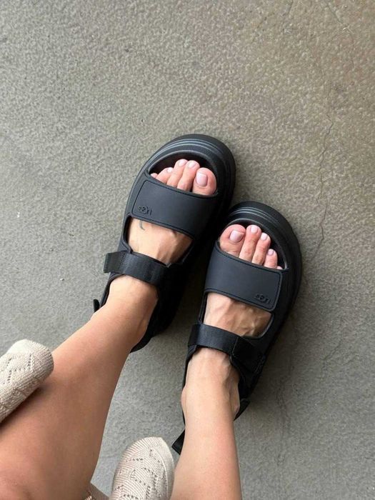 ‼️РОЗПРОДАЖ ‼️Оригінальні Босоніжки Ugg Goldenglow Sandals Black /Босоножки Угги/Сандали Угг/Уггі