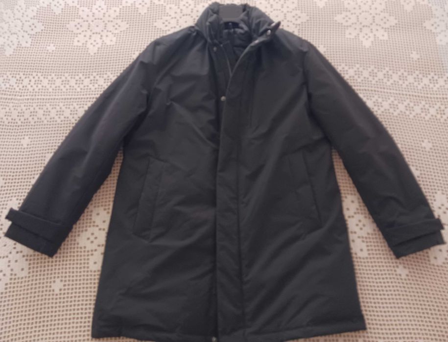 Parka/Impermeável com capuz removível para homem