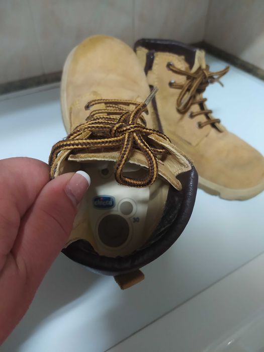 Botas Chicco em pele TAM 30 (impecáveis)