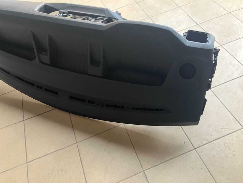 Deska konsola kokpit Airbag Vw Crafter II Lift Man Tge od 2024 do DZIŚ