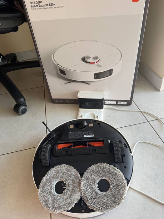 Продам Робот-пилосос Xiaomi Mi Robot Vacuum S20+ White, майже новий