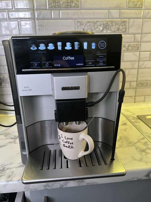 Siemens EQ6 s 300 кавомашина