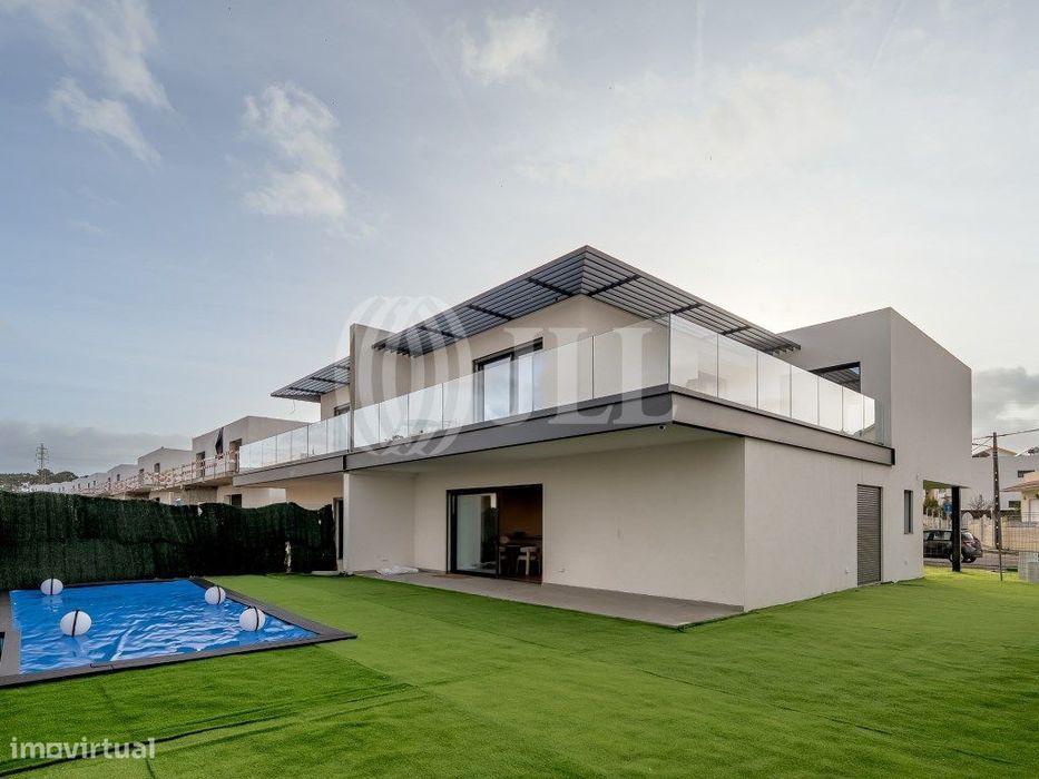 Moradia T3 com piscina, na Herdade do Meio, Setúbal