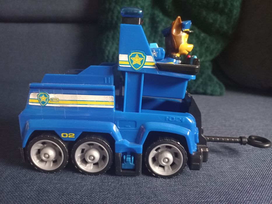 Psi Patrol, samochód Chase, Marshall