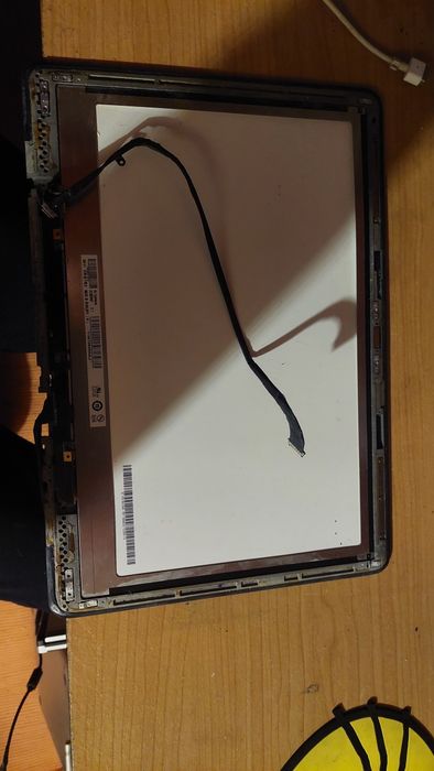 Selling Apple MacBook436154806640977921