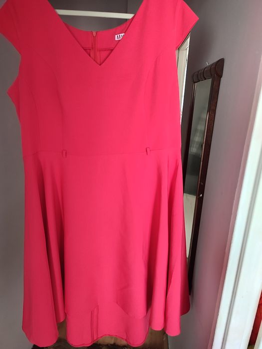 Sukienka wizytowa 48 50