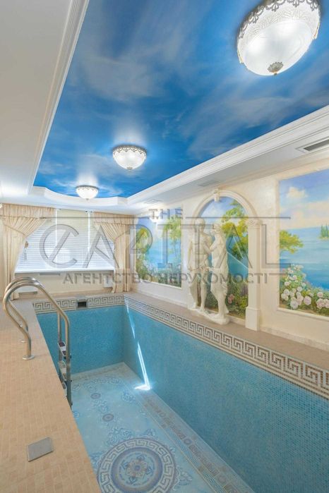 Продаж VIP будинку серед сосен у Стоянці/Басейн/Автономний/Закритий КГ