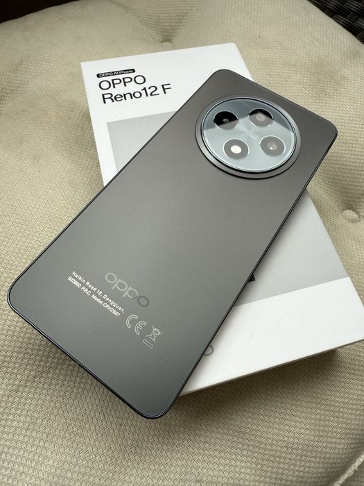 Oppo reno 12 F 4G 8/256 + etui